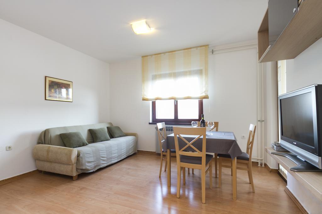 Apartments Rajkovic Labin (Istria) Quarto foto